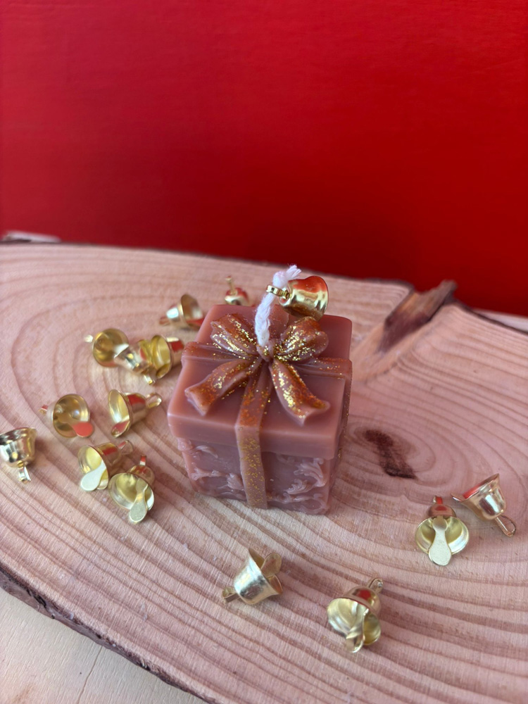 Pacchetto regalo - Candela in cera di olive