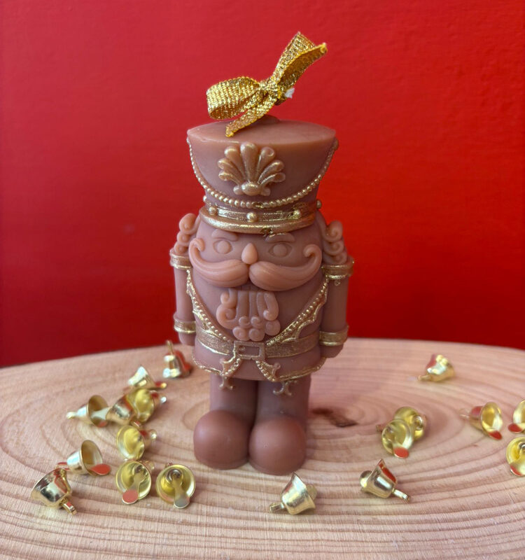 Sciaccianoci piccolo - Candela in cera di olive